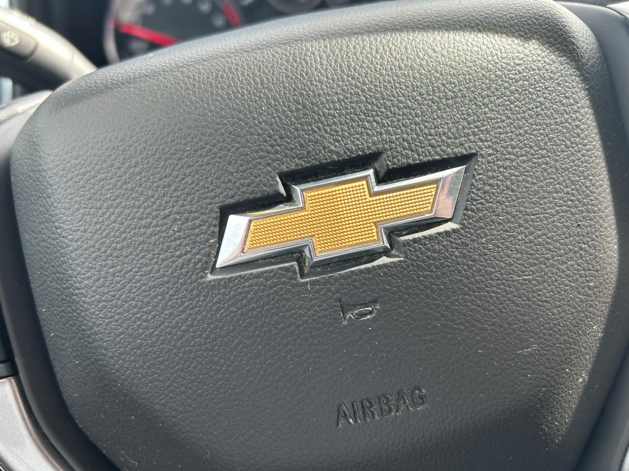 Chevrolet Silverado 1500 Limited LTZ Crew Cab 4WD 2022