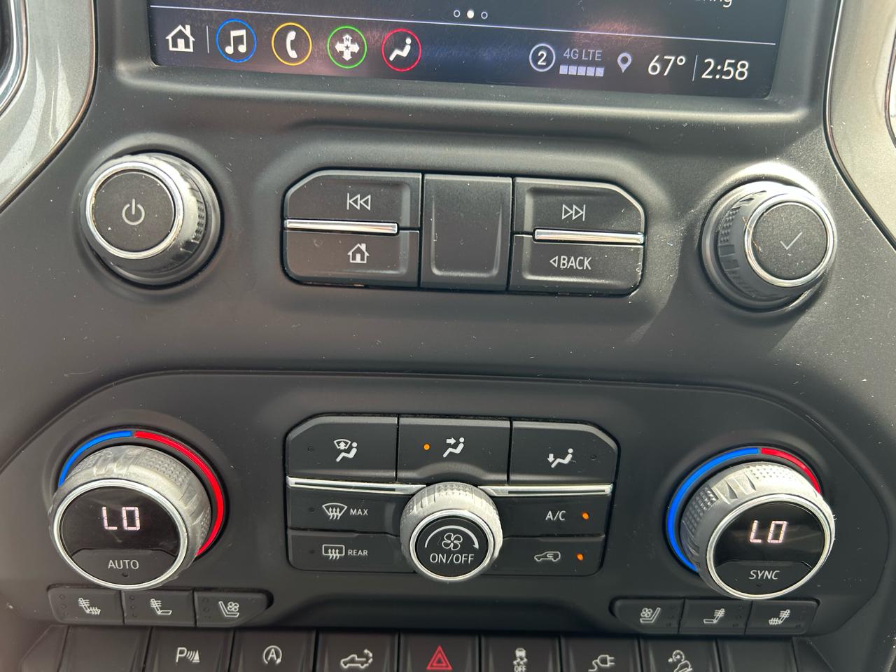 Chevrolet Silverado 1500 Limited LTZ Crew Cab 4WD 2022