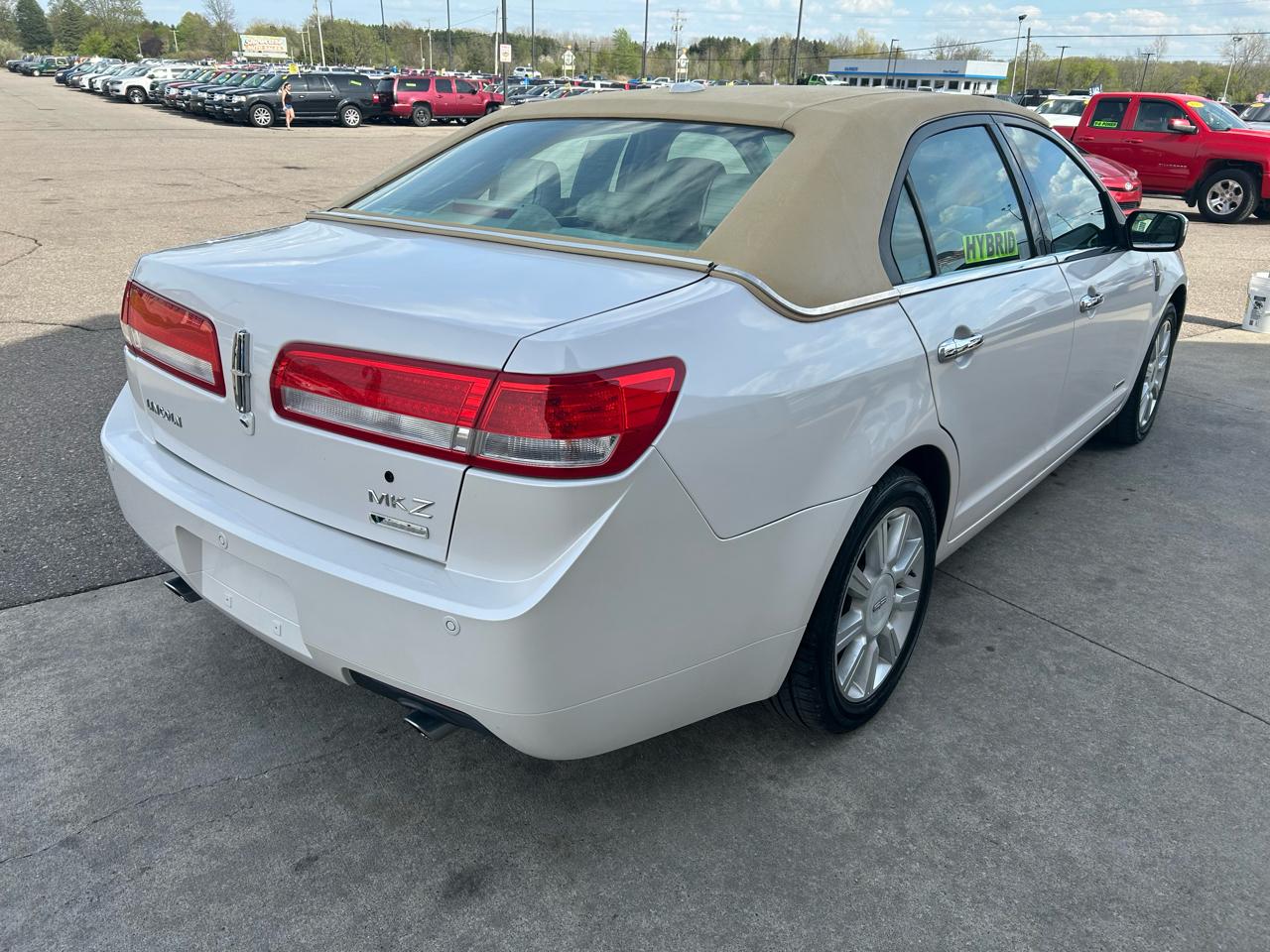 Lincoln MKZ Hybrid Sedan 2012
