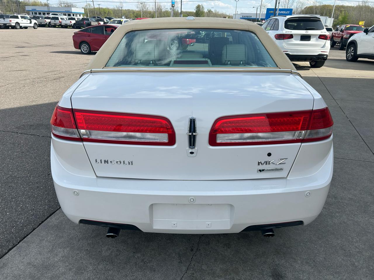Lincoln MKZ Hybrid Sedan 2012