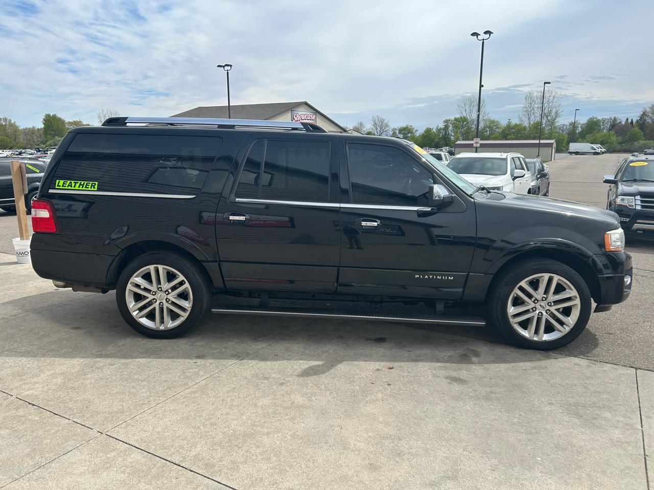 Ford Expedition EL Platinum 4WD 2017