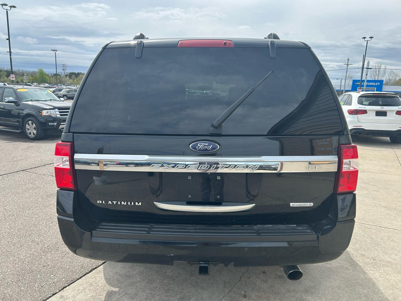 Ford Expedition EL Platinum 4WD 2017