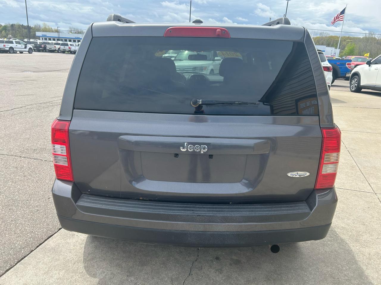 Jeep Patriot Latitude 2WD 2014