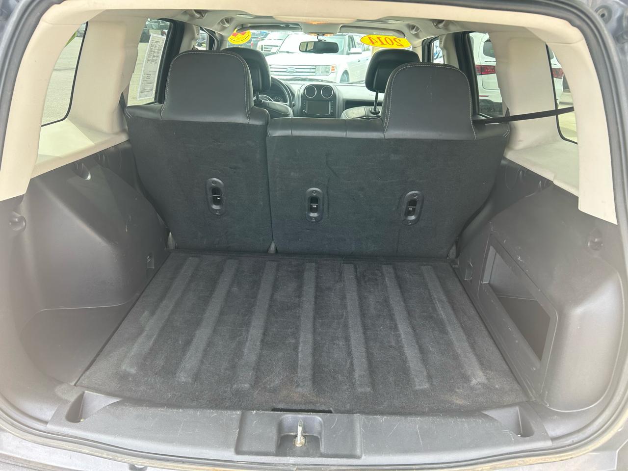 Jeep Patriot Latitude 2WD 2014