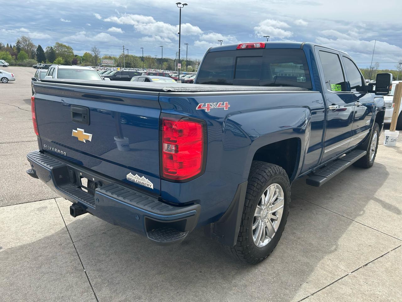 Chevrolet Silverado 1500 High Country Crew Cab 4WD 2015