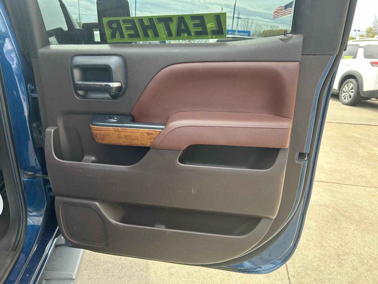 Chevrolet Silverado 1500 High Country Crew Cab 4WD 2015