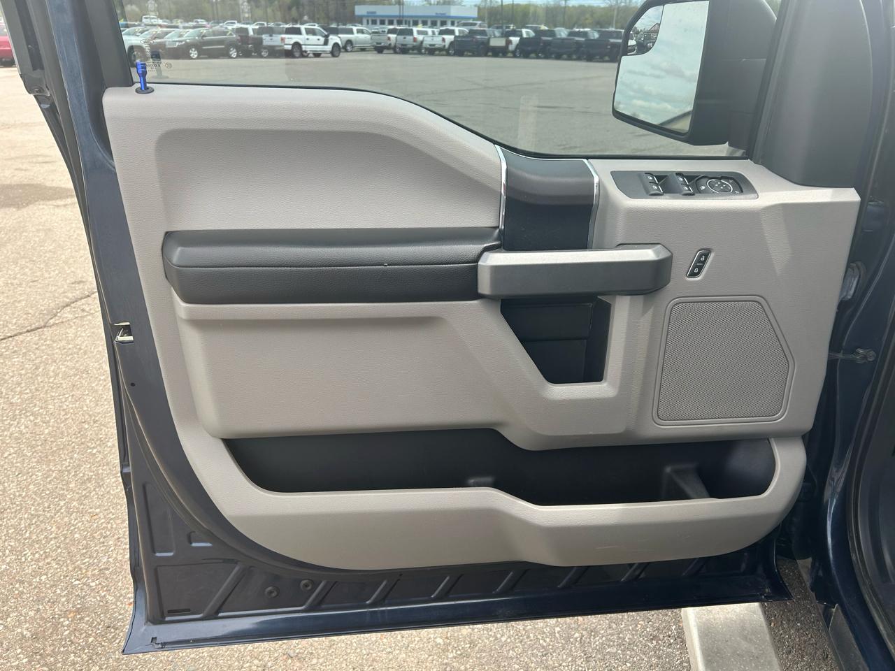 Ford F-150 XLT SuperCrew 5.5-ft. Bed 4WD 2018
