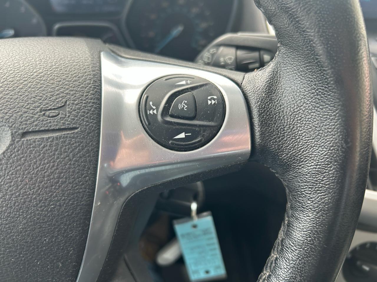 Ford Focus SE Hatch 2014
