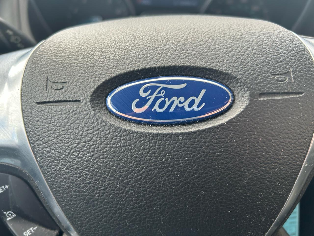 Ford Focus SE Hatch 2014