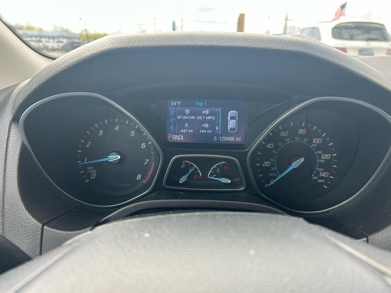 Ford Focus SE Hatch 2014