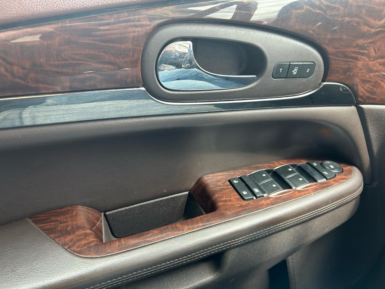 Buick Enclave Leather FWD 2013