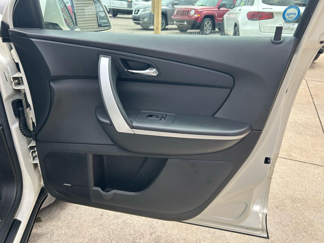 GMC Acadia SLT-2 AWD 2012