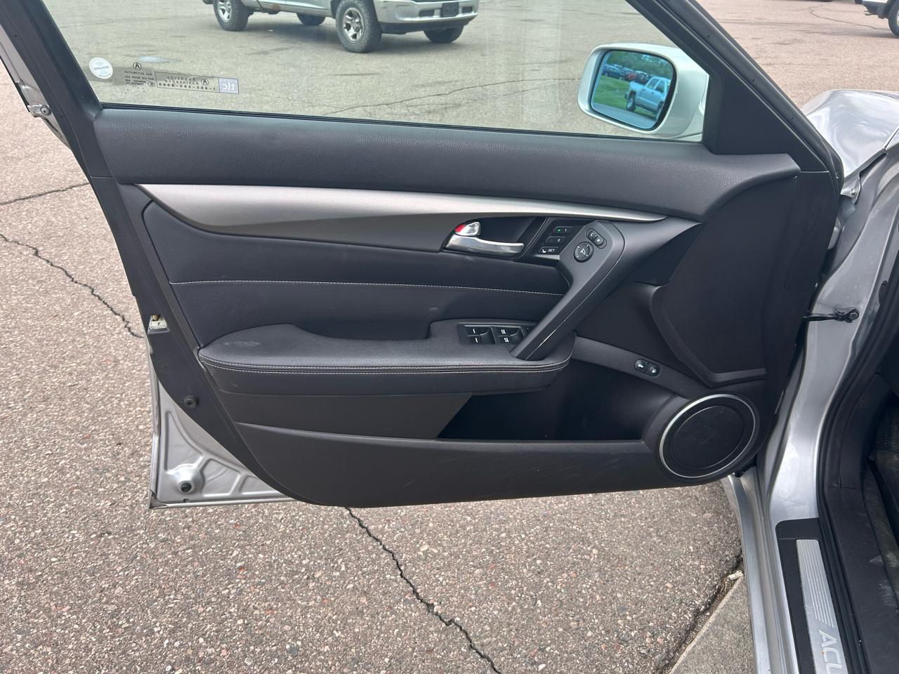 Acura TL 6-Speed AT 2014