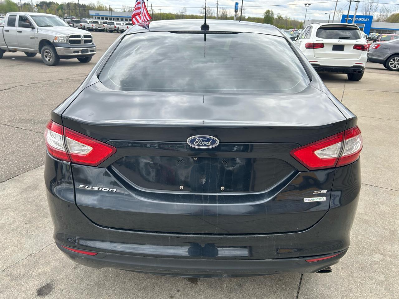 Ford Fusion SE 2014