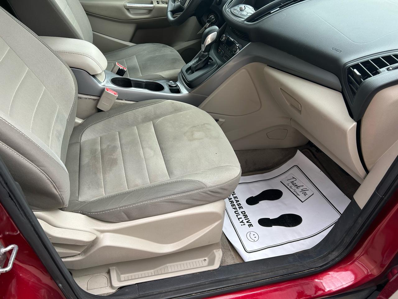 Ford Escape SE FWD 2016