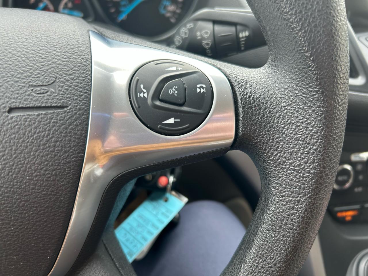 Ford Escape SE FWD 2016