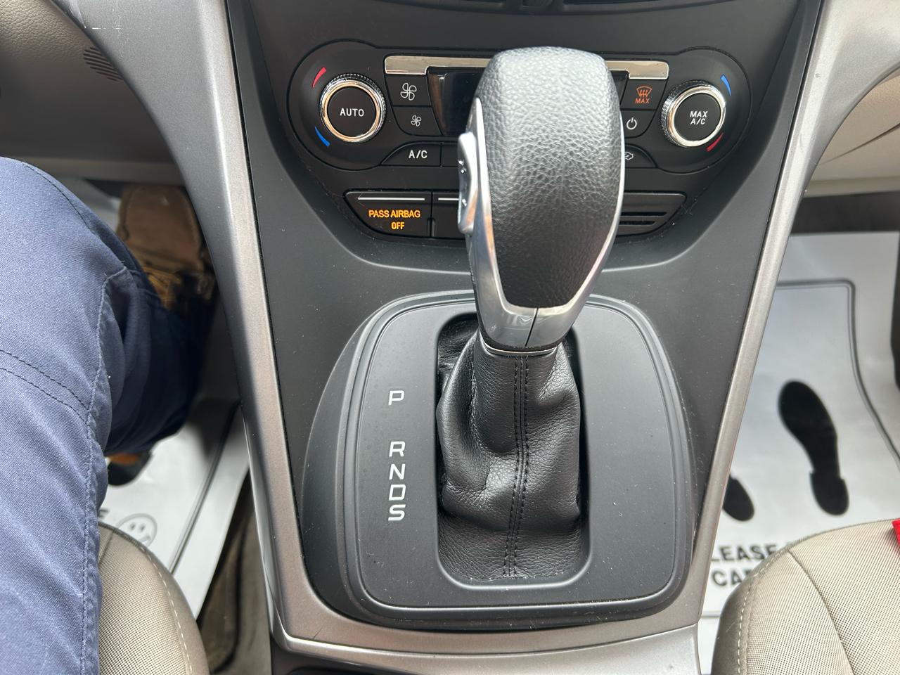 Ford Escape SE FWD 2016