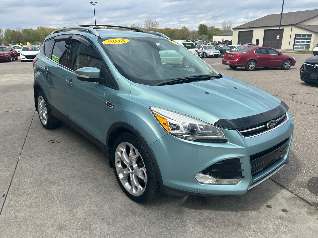 Ford Escape Titanium 4WD 2013