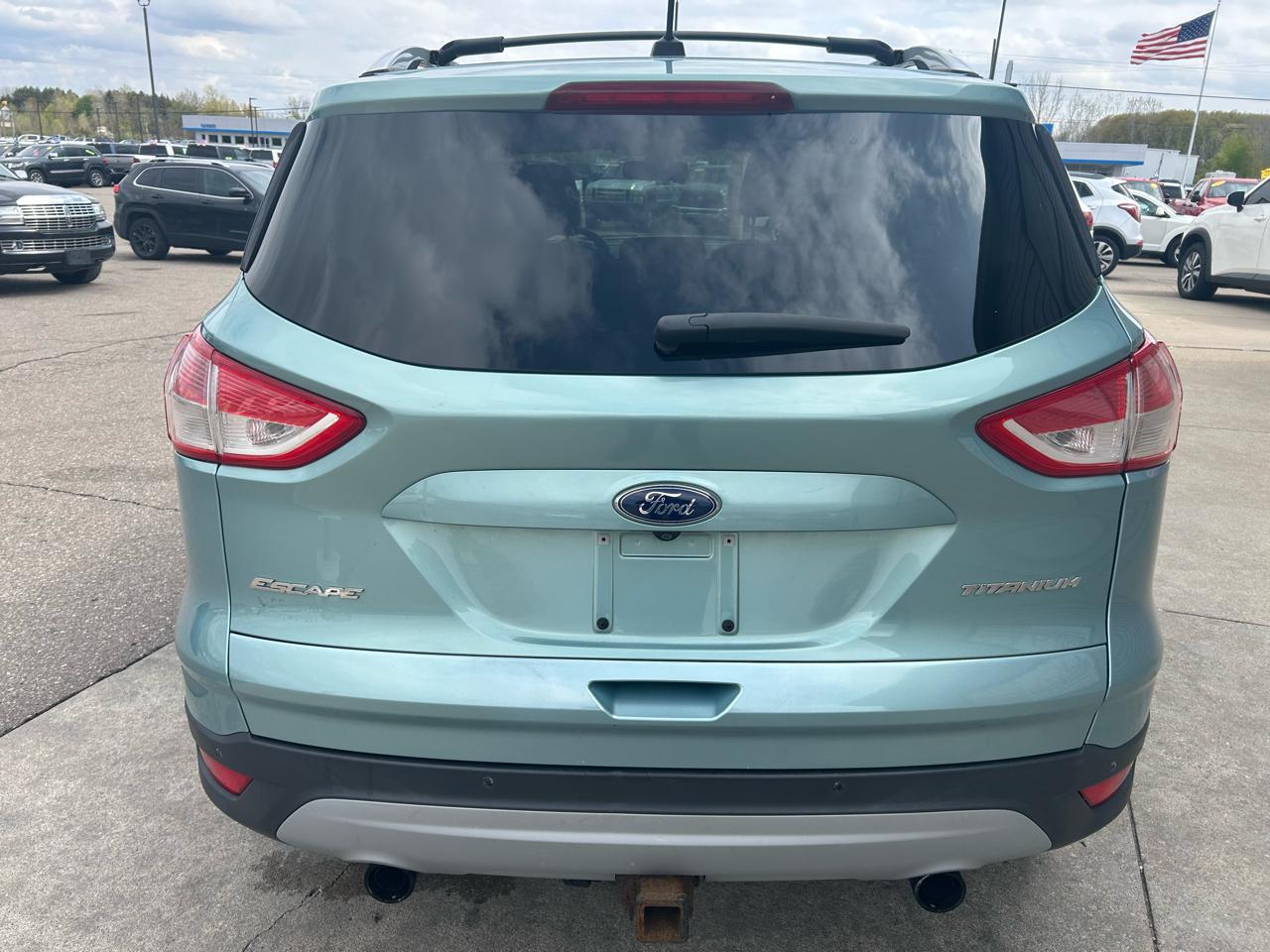 Ford Escape Titanium 4WD 2013