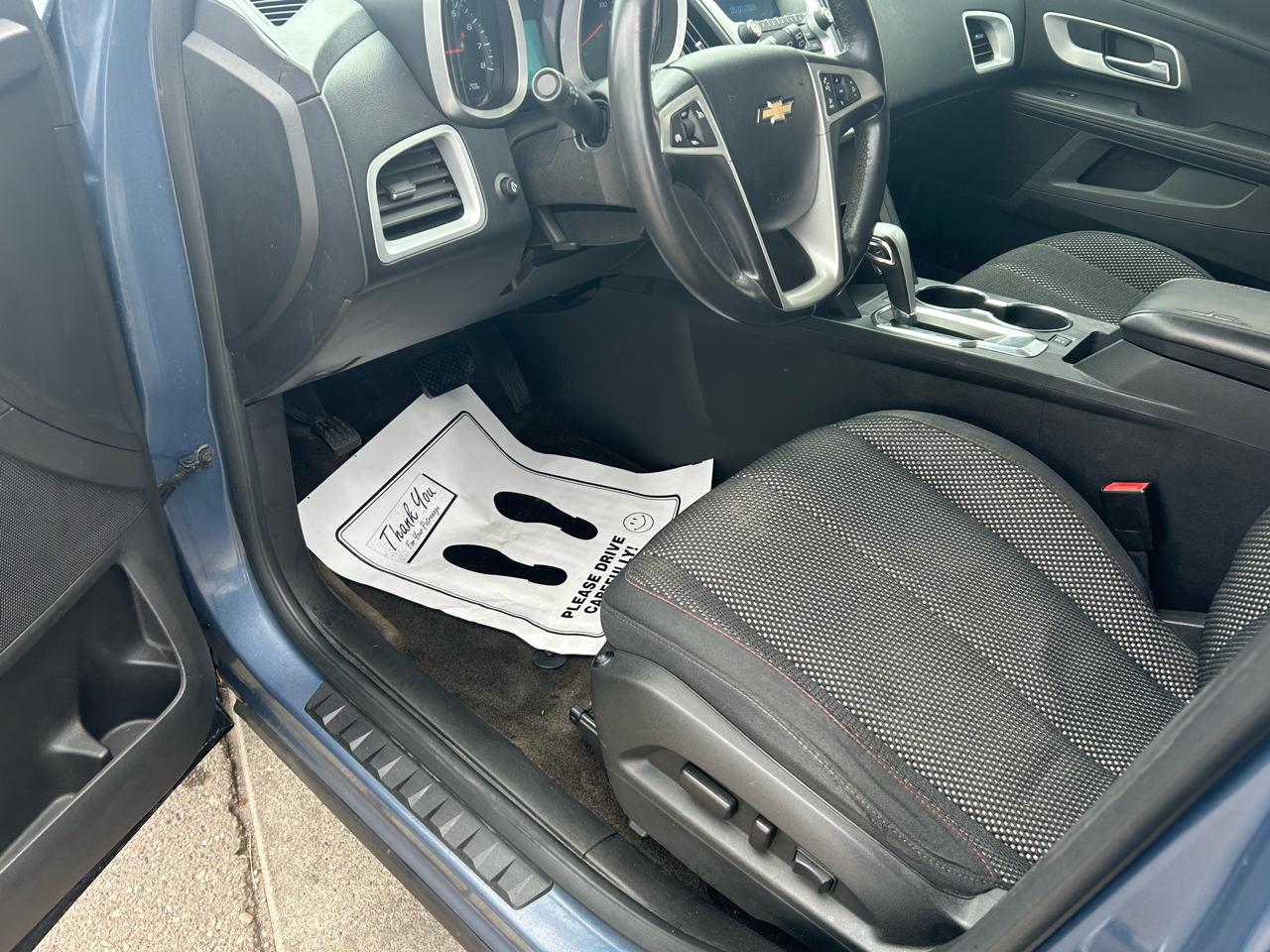Chevrolet Equinox 1LT 2WD 2011