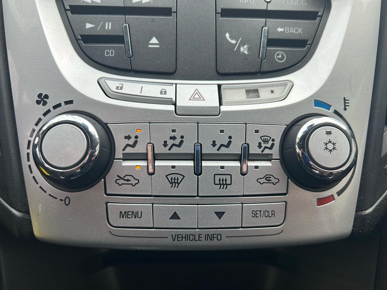 Chevrolet Equinox 1LT 2WD 2011