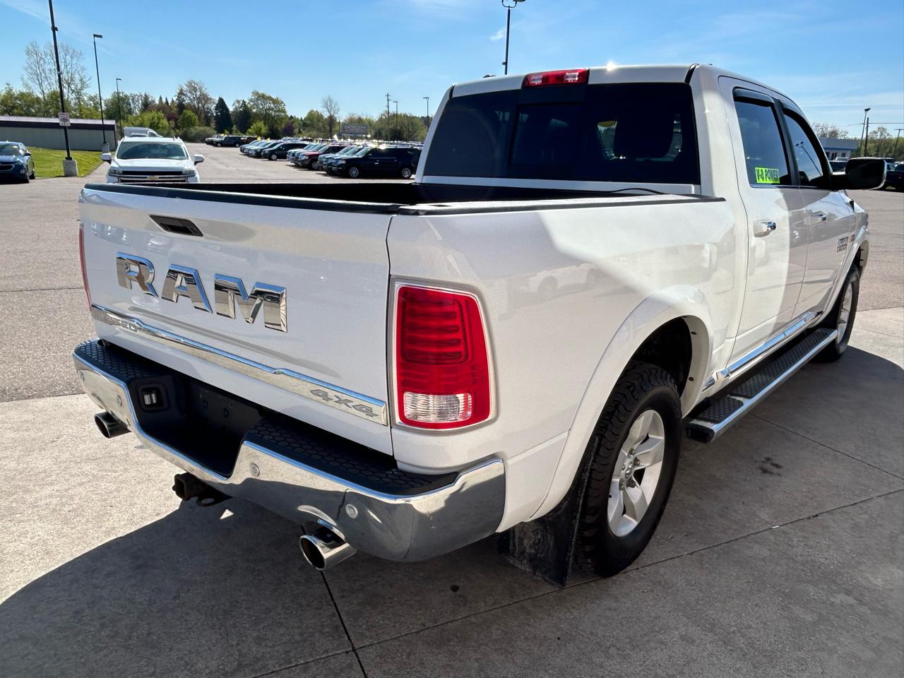 RAM 1500 Longhorn Crew Cab SWB 4WD 2016