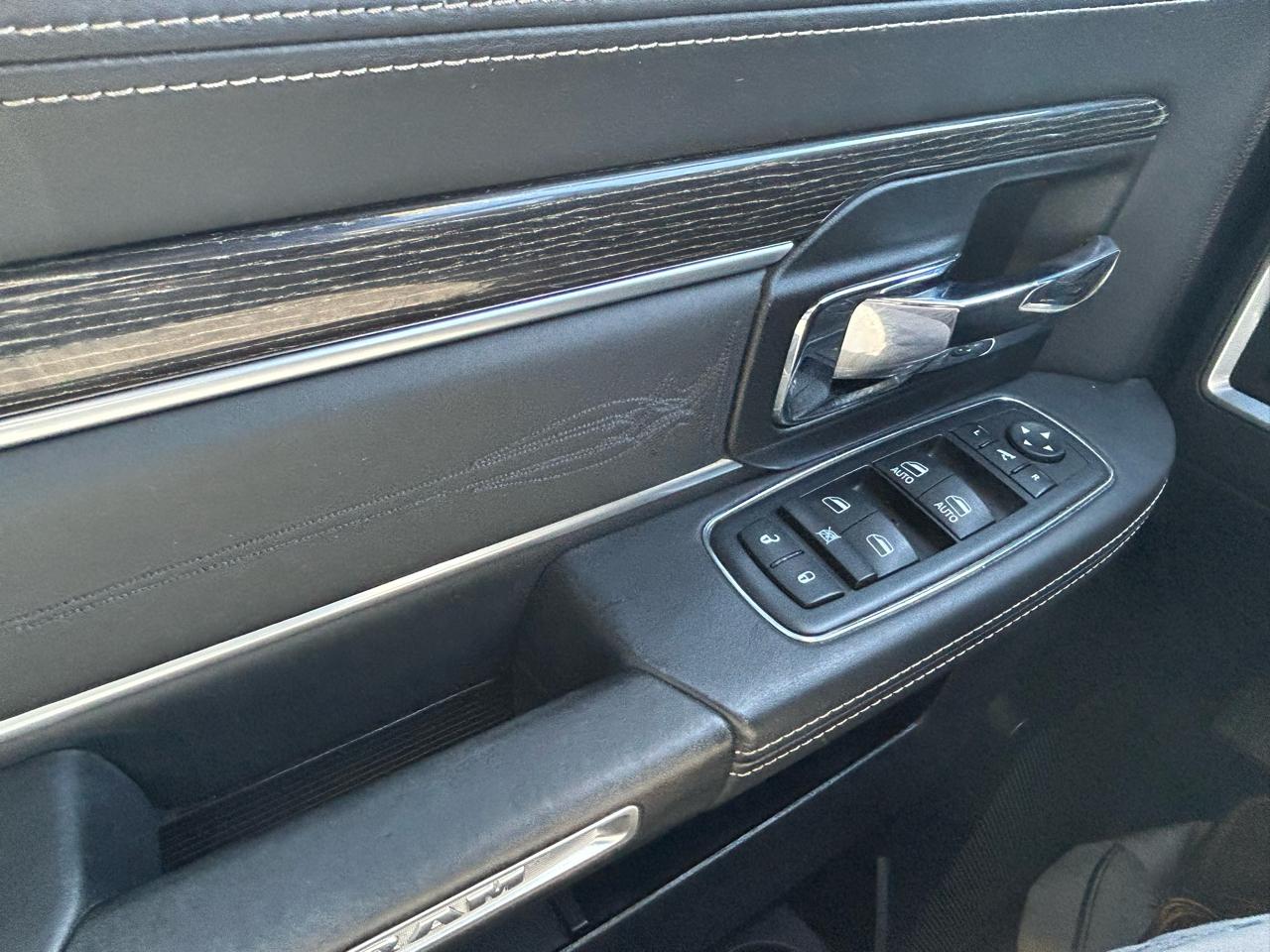 RAM 1500 Longhorn Crew Cab SWB 4WD 2016
