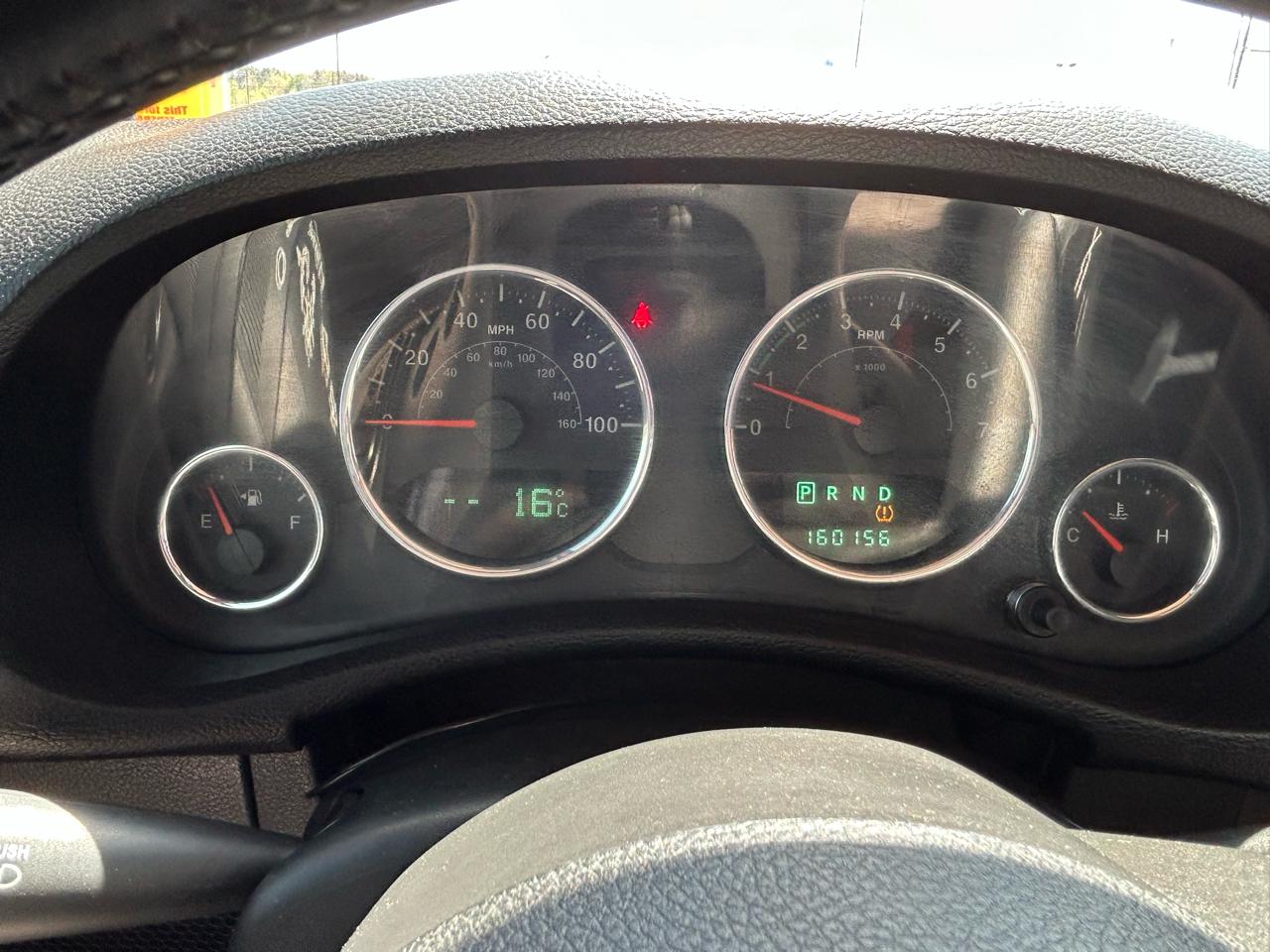Jeep Wrangler Sahara 4WD 2012