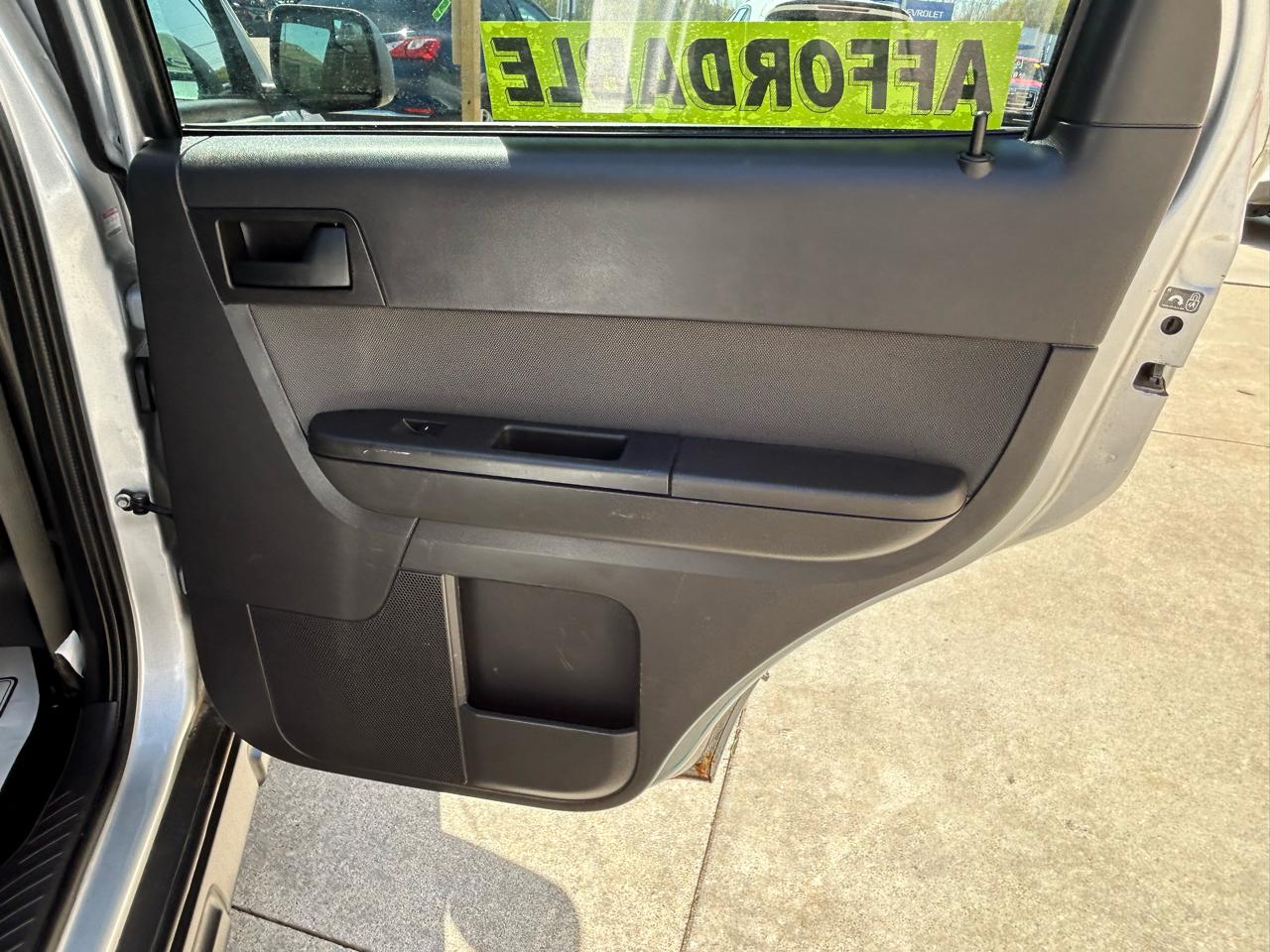 Ford Escape XLT 4WD 2010