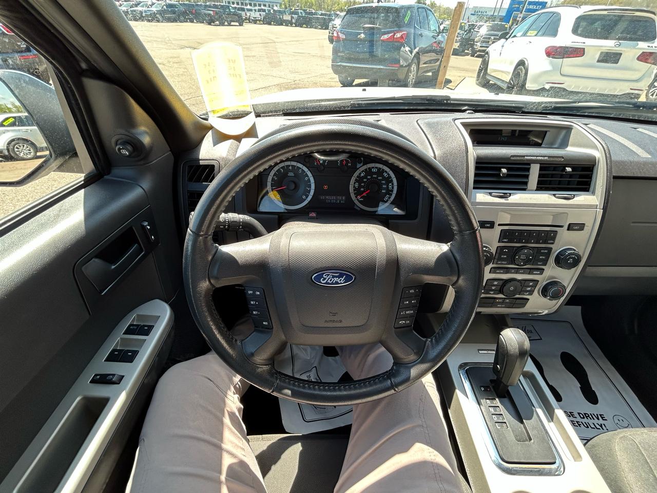 Ford Escape XLT 4WD 2010