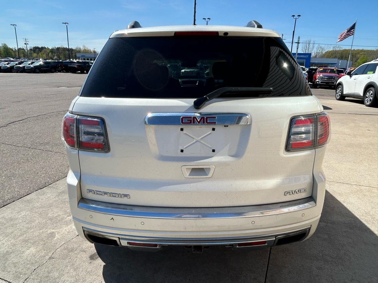 GMC Acadia Denali AWD 2015