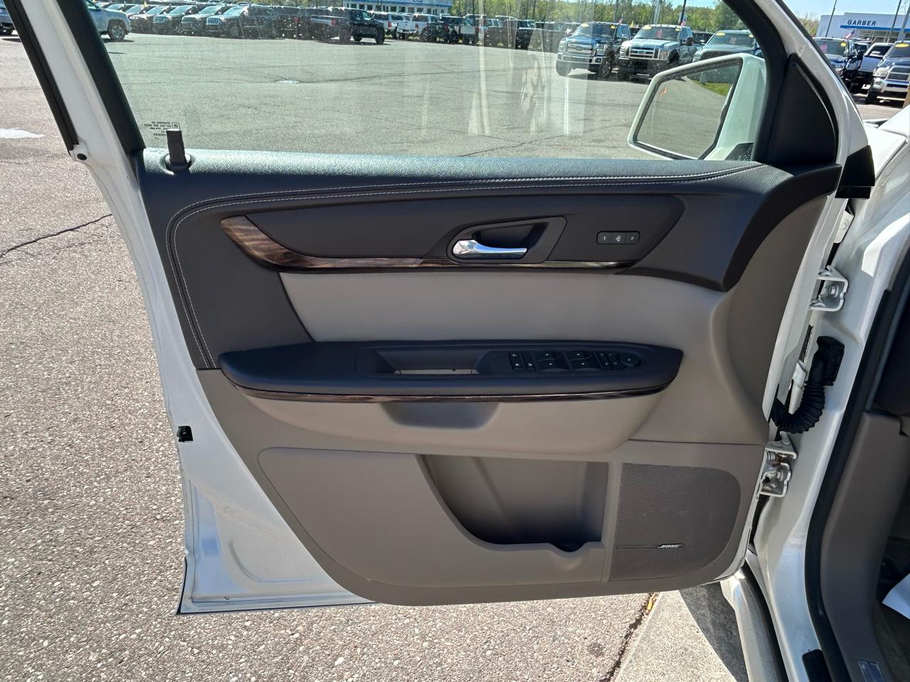 GMC Acadia Denali AWD 2015