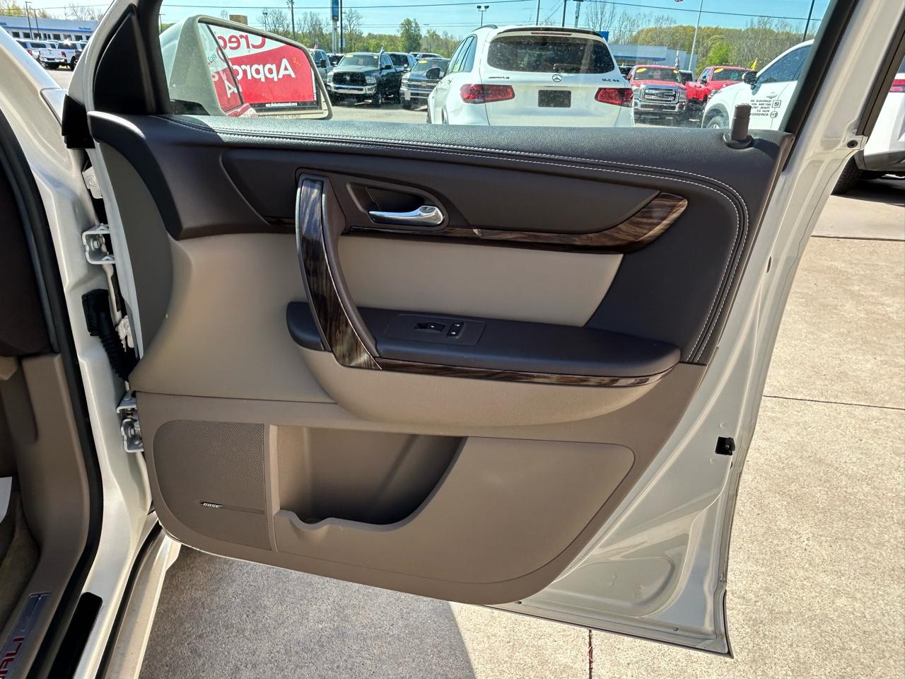 GMC Acadia Denali AWD 2015
