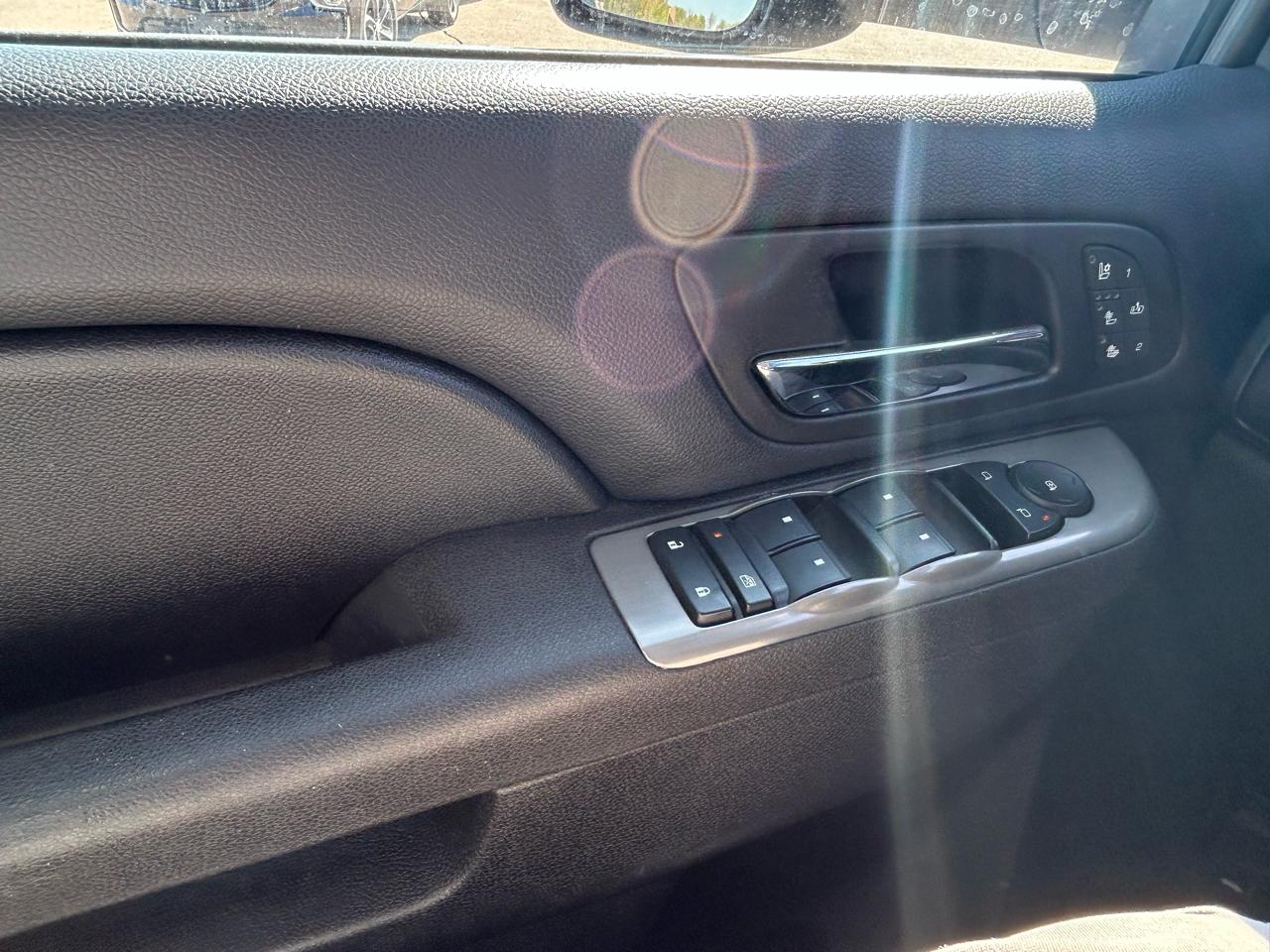 Chevrolet Silverado 2500HD LTZ Crew Cab 4WD 2013