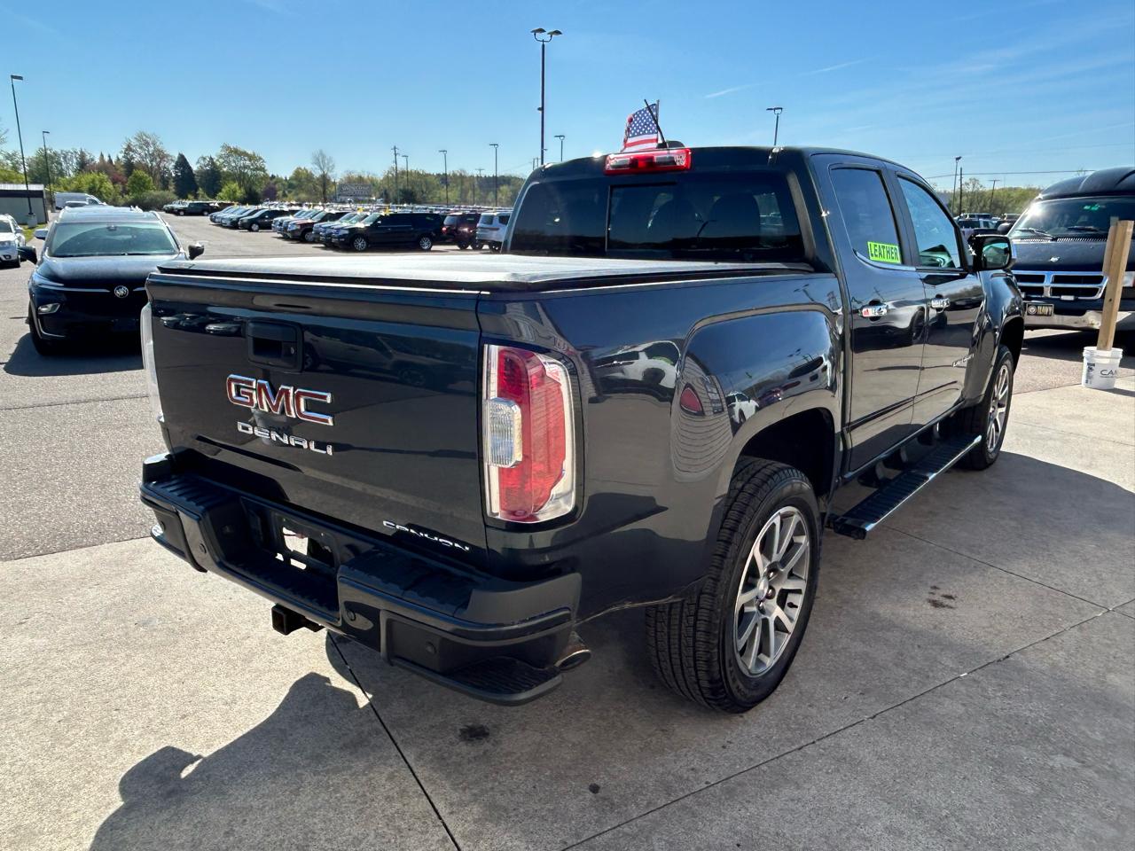 GMC Canyon Denali Crew Cab Long Box 4WD 2021