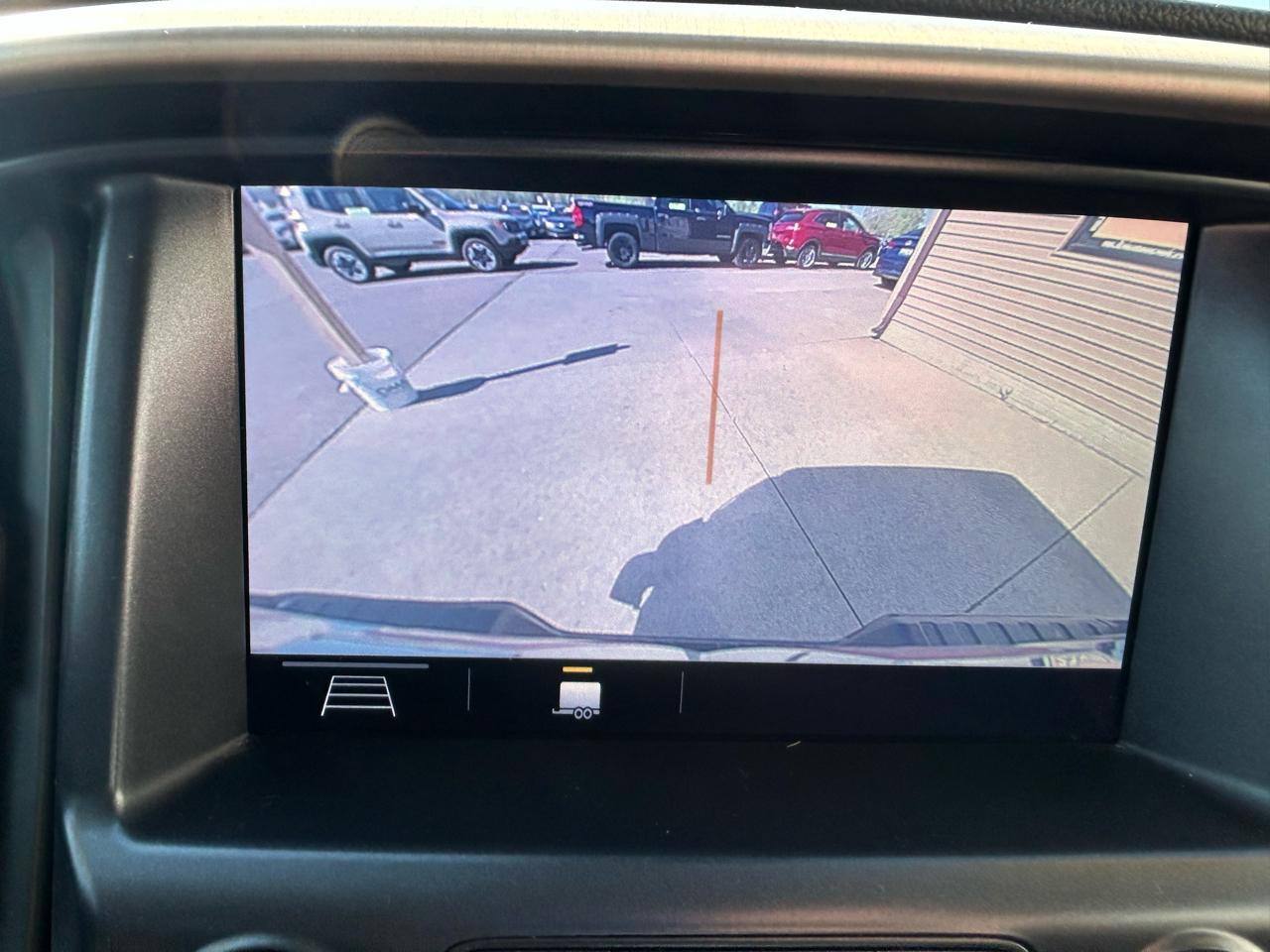 GMC Canyon Denali Crew Cab Long Box 4WD 2021