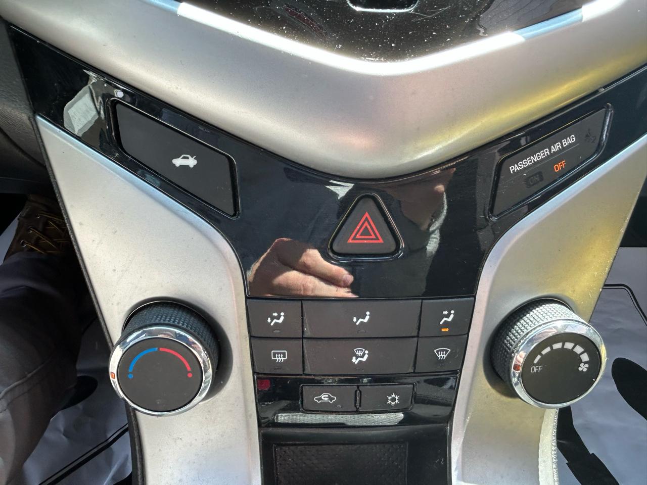 Chevrolet Cruze 1LT Auto 2015