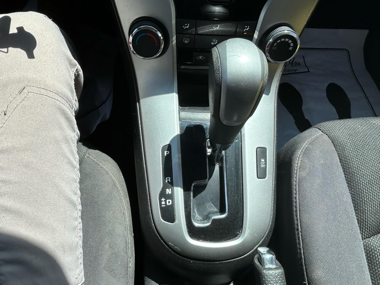 Chevrolet Cruze 1LT Auto 2015