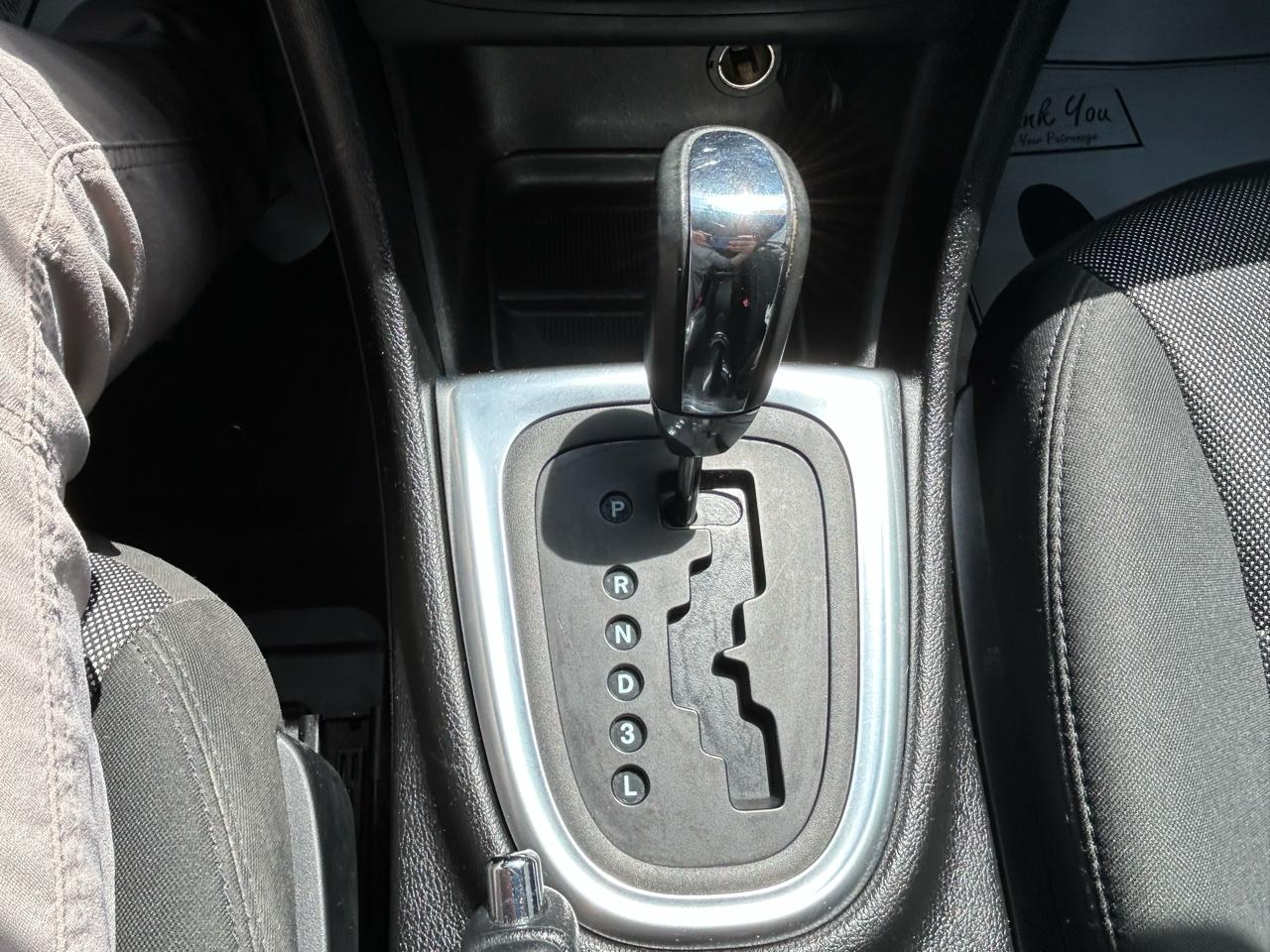 Dodge Avenger Base 2013