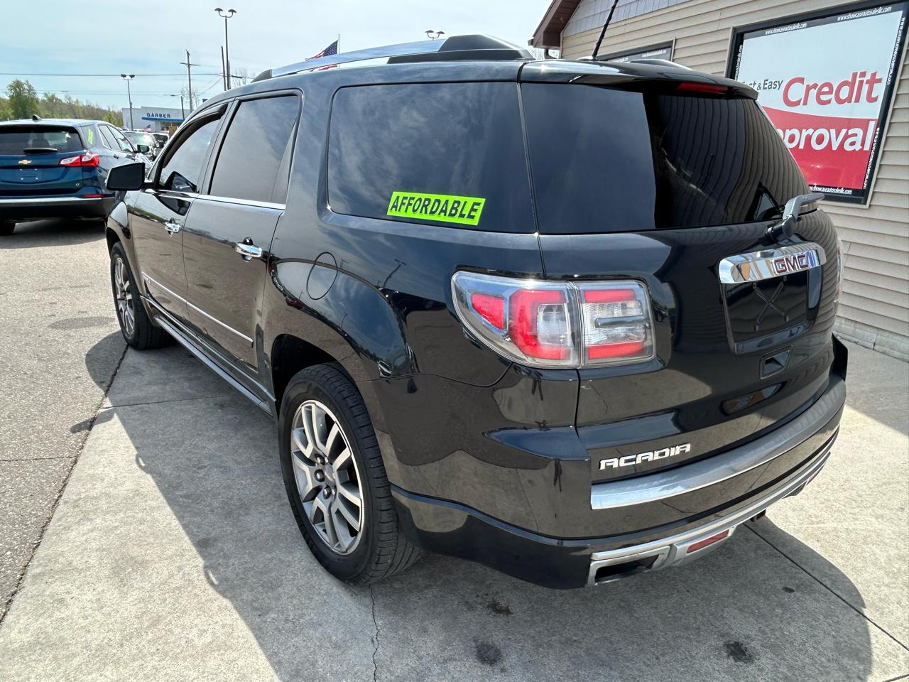 GMC Acadia Denali FWD 2013
