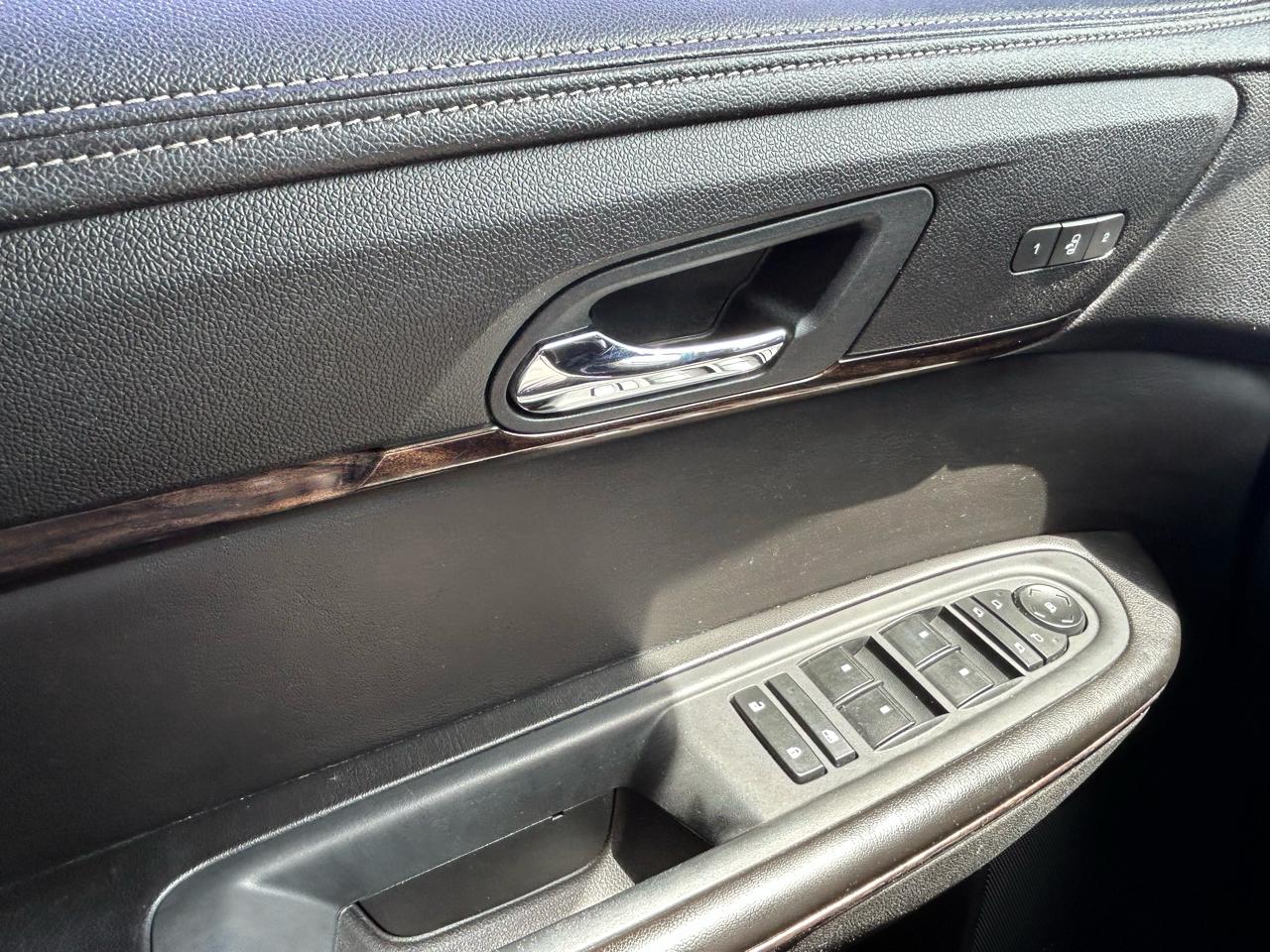 GMC Acadia Denali FWD 2013