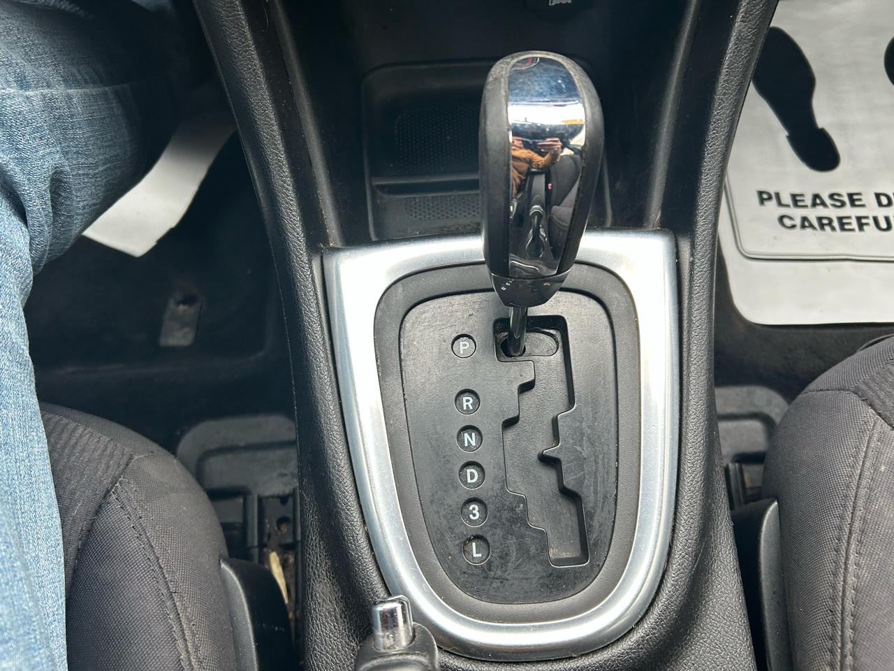 Chrysler 200 LX 2013