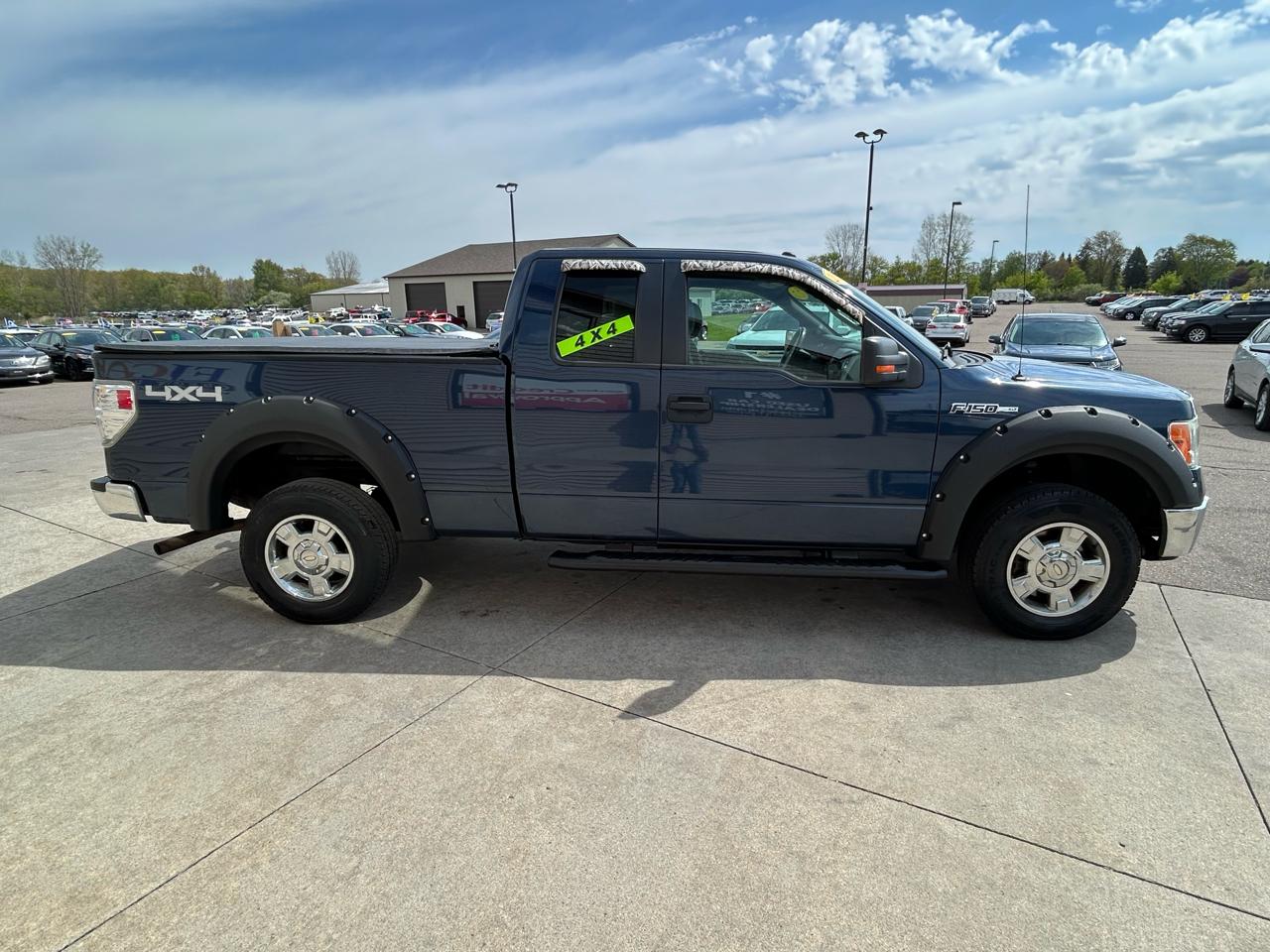 Ford F-150 XLT SuperCab 8-ft. Bed 4WD 2013