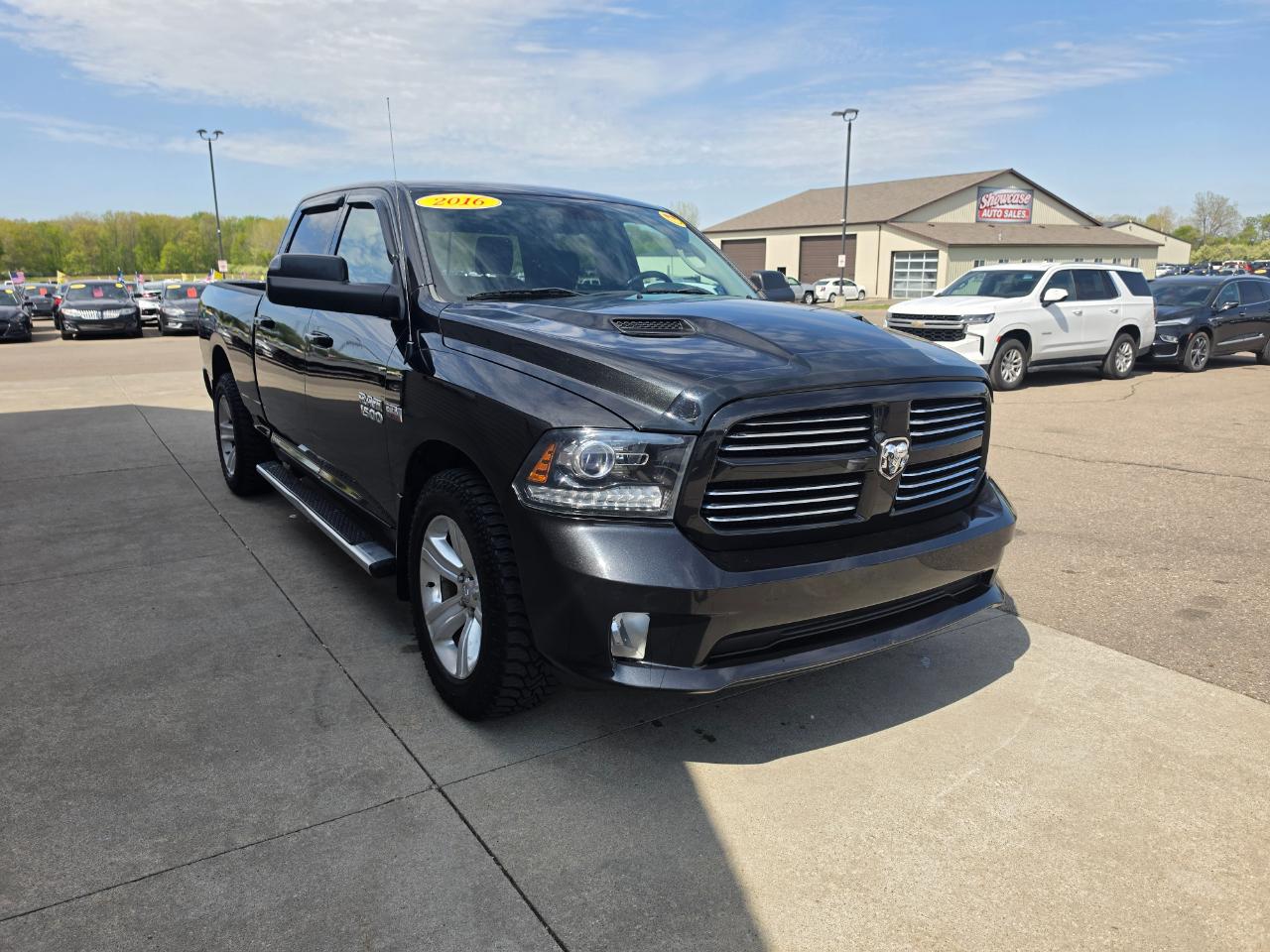 RAM 1500 Sport Crew Cab LWB 4WD 2016