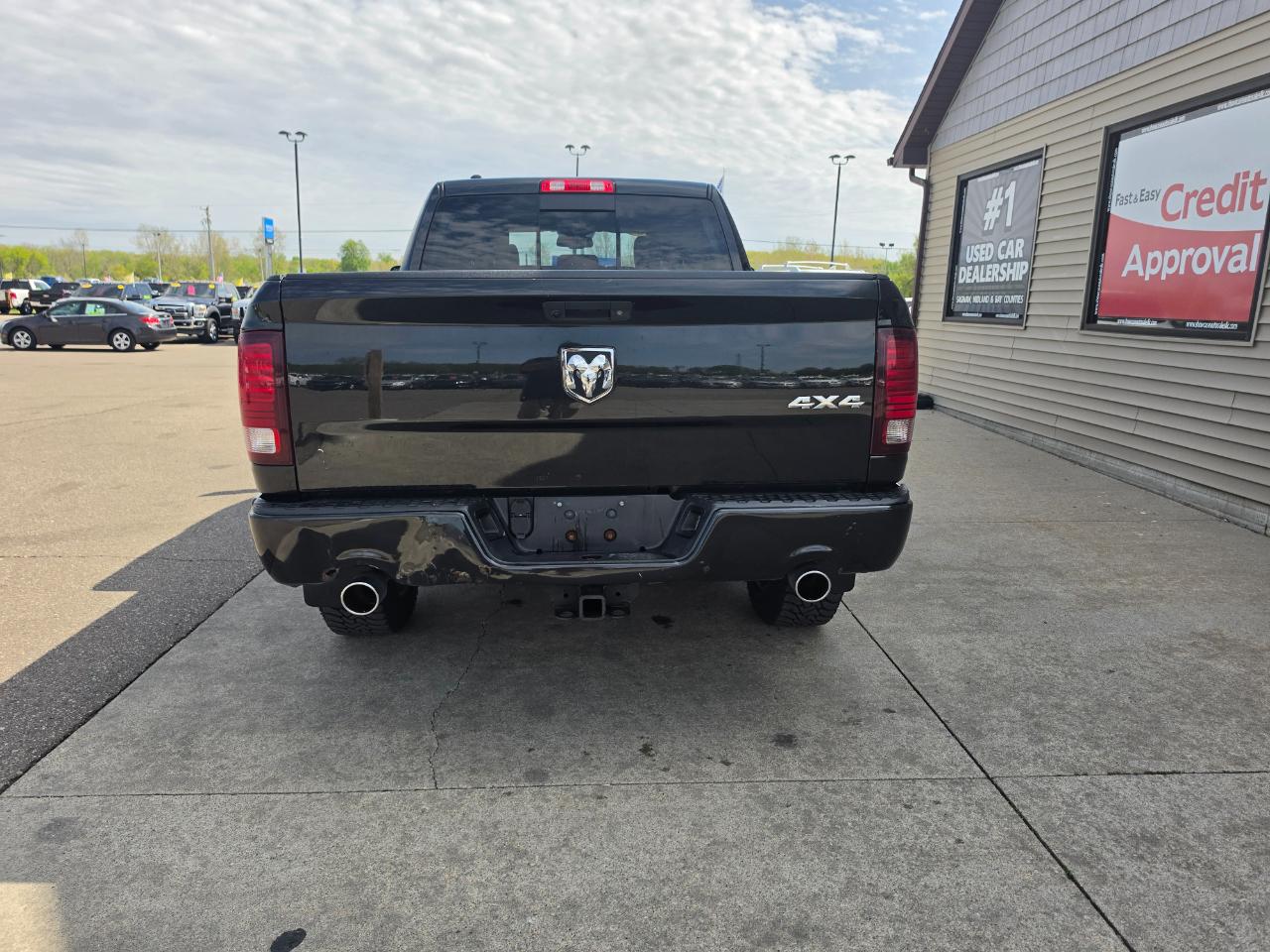 RAM 1500 Sport Crew Cab LWB 4WD 2016