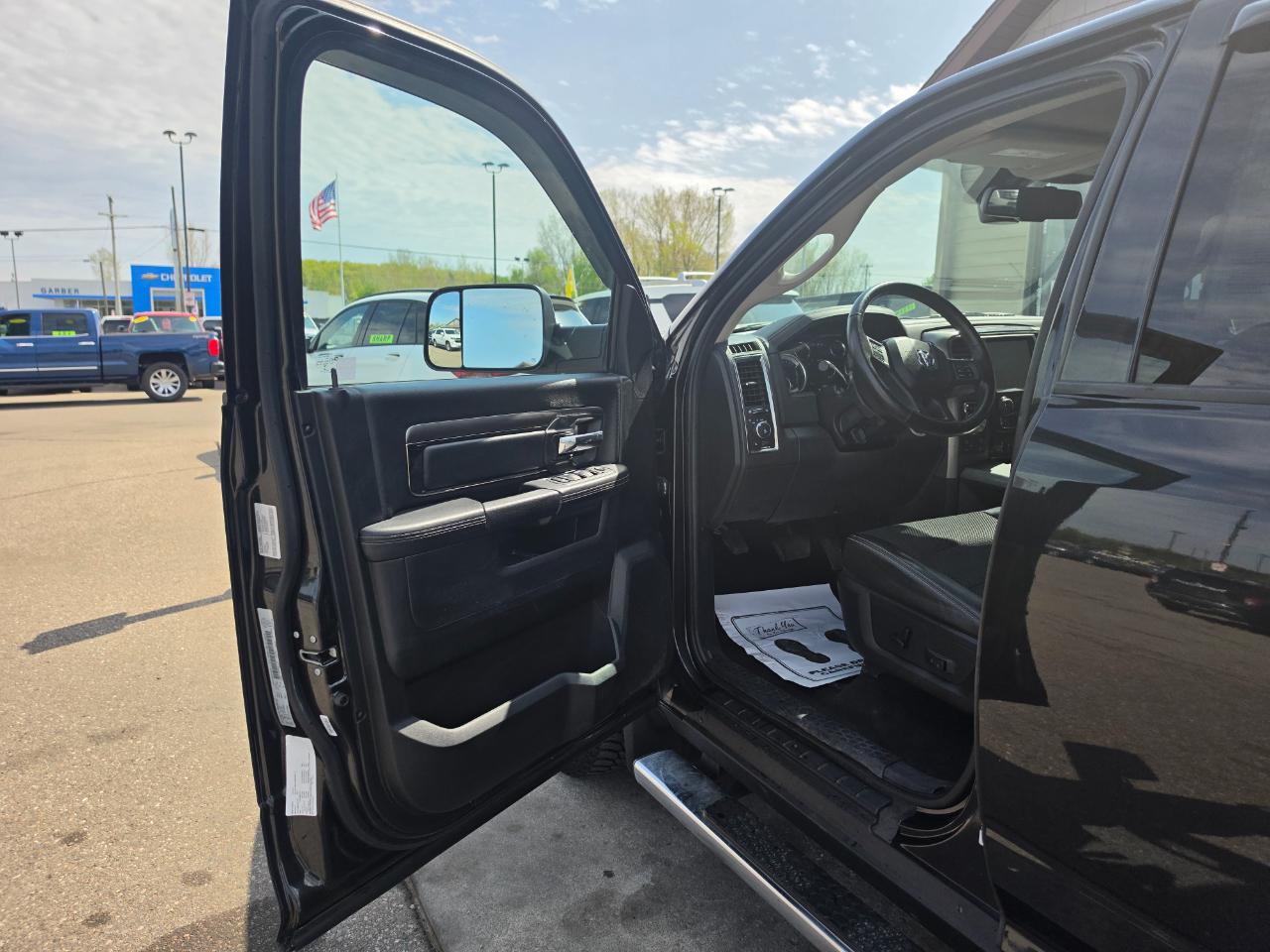 RAM 1500 Sport Crew Cab LWB 4WD 2016