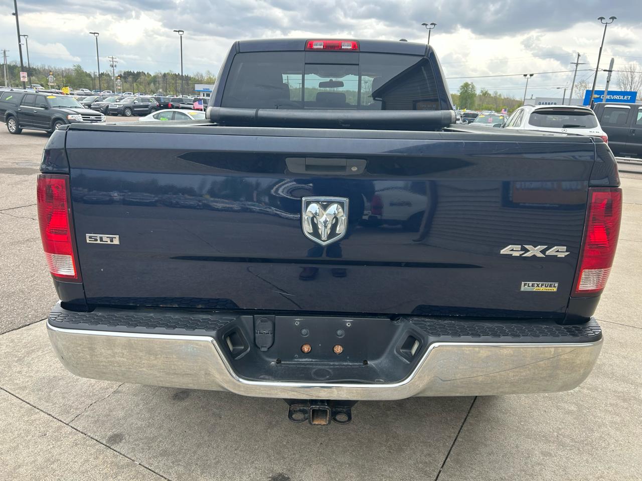 RAM 1500 SLT Quad Cab 4WD 2012