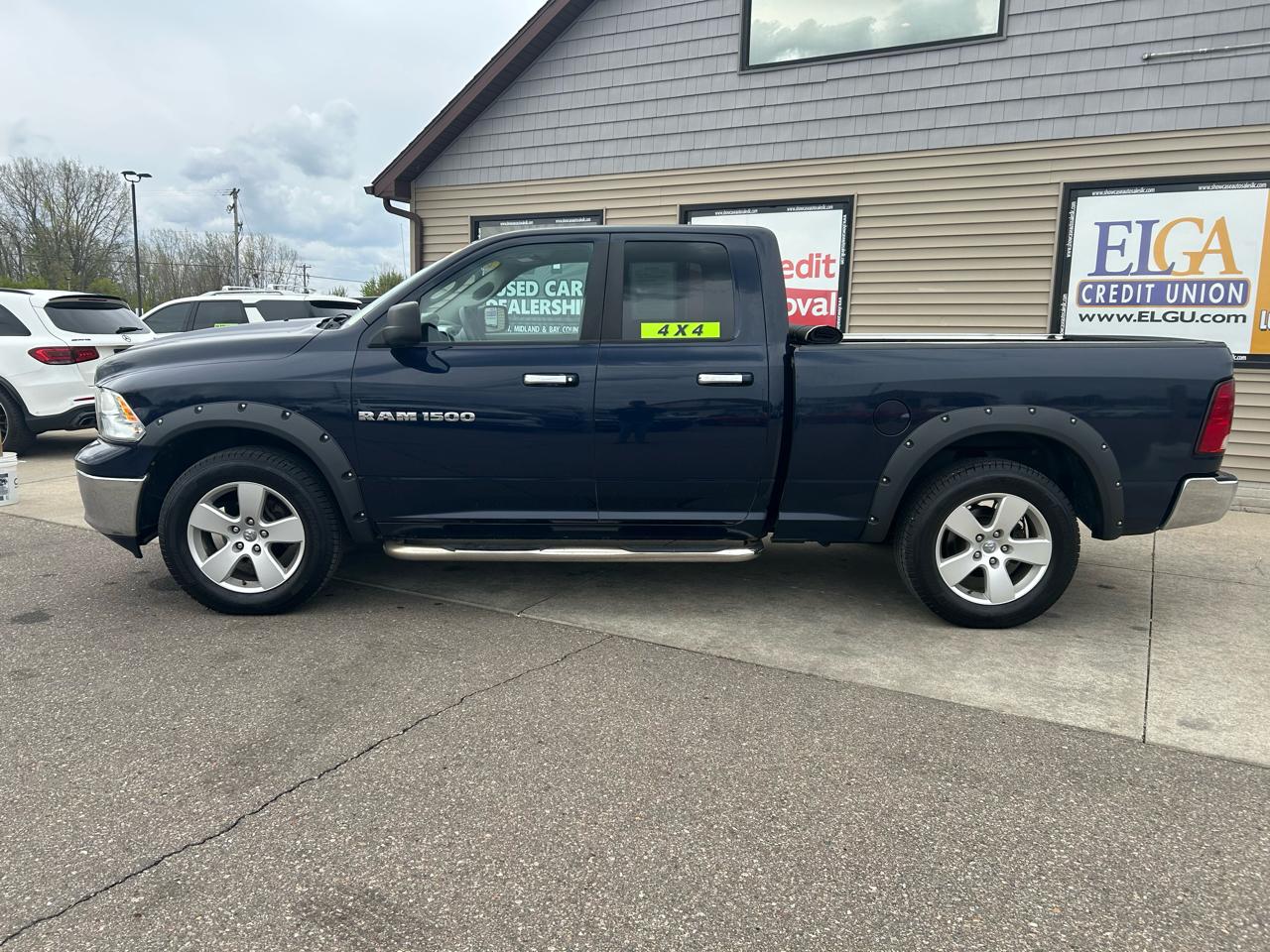 RAM 1500 SLT Quad Cab 4WD 2012
