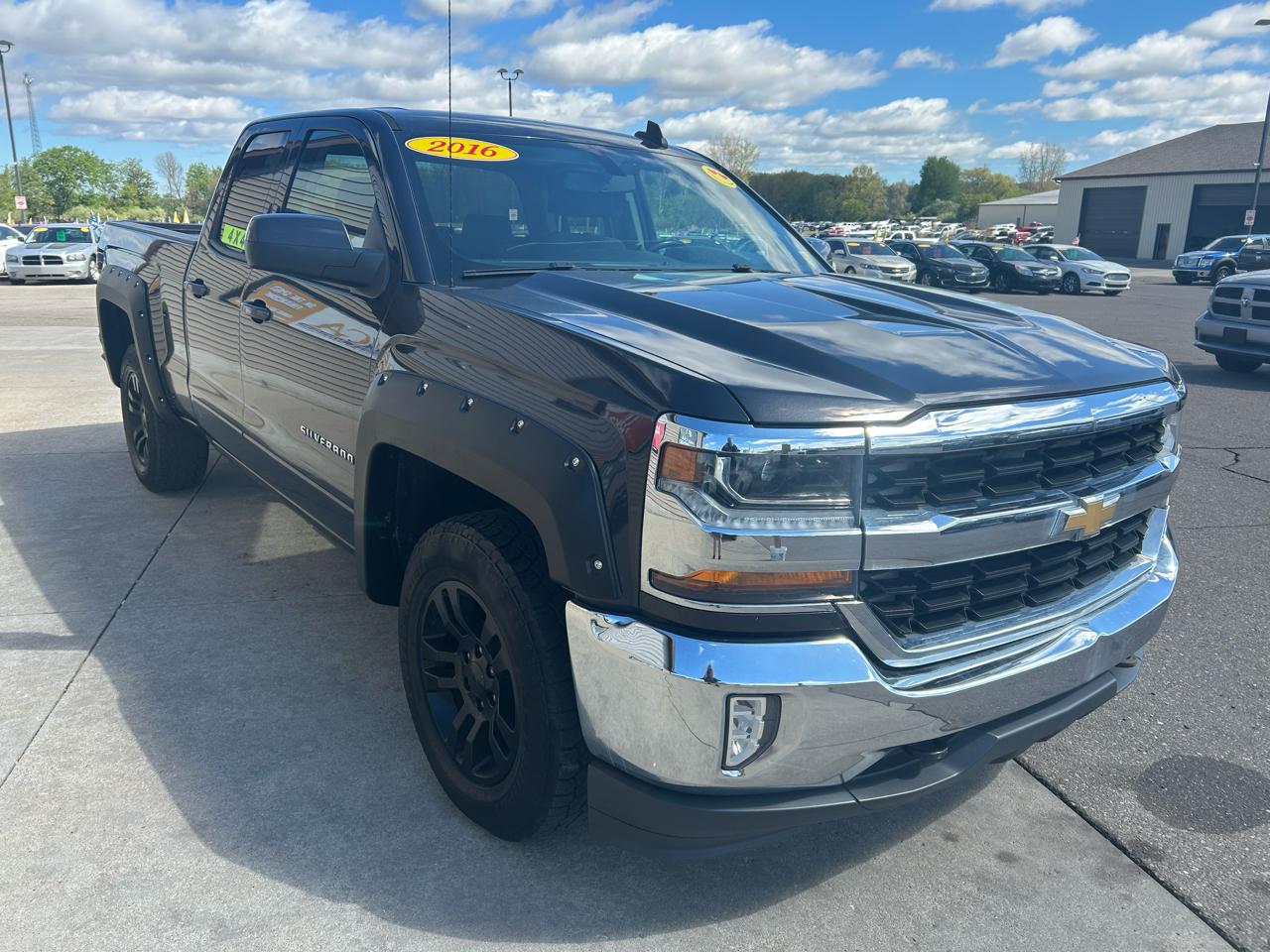 Chevrolet Silverado 1500 LT Double Cab 4WD 2016