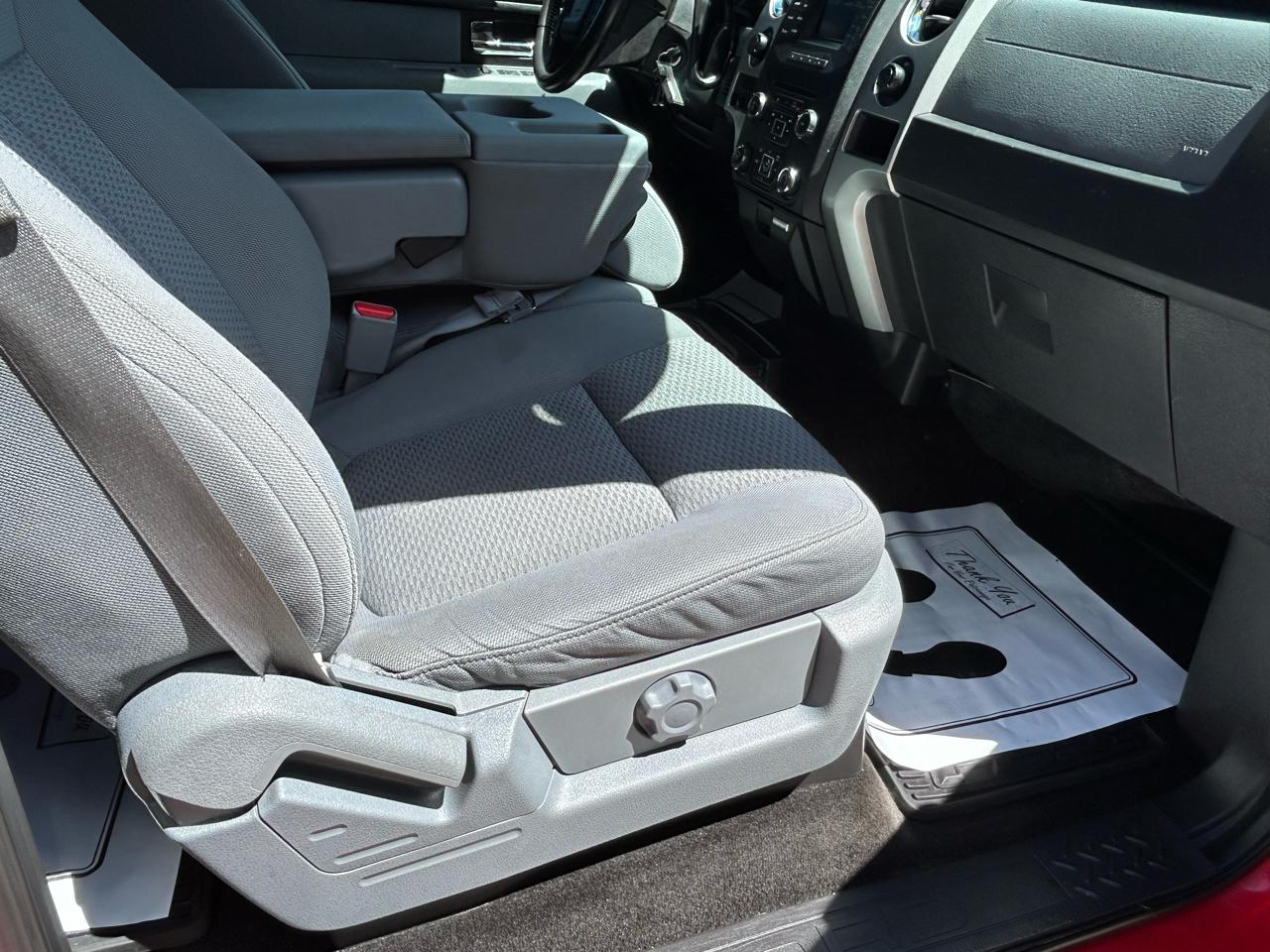 Ford F-150 4WD SuperCrew 150" XLT 2014